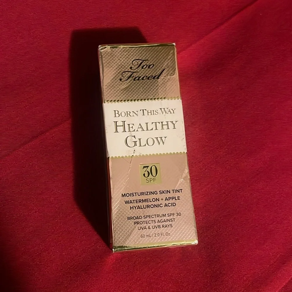 Faced Born This Way Healthy Glow SPF 30 Skin Tint watermelon + Apple foundation